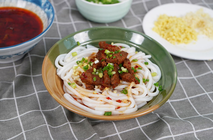 梁山肉臊子粉培训